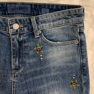 lucky brand / floral embroidered jeans